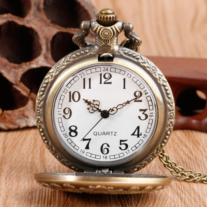 New Arrival Retro Alice In Wonderland Theme Bronze Quartz Pocket Watches