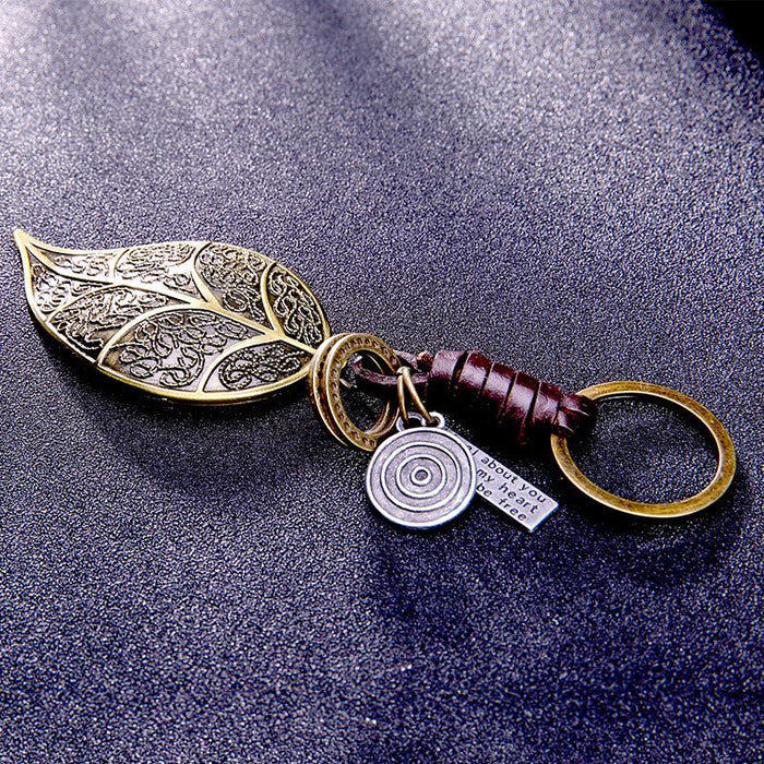 Vintage leaf leather key chain creative small gift hand woven car key chain pendant
