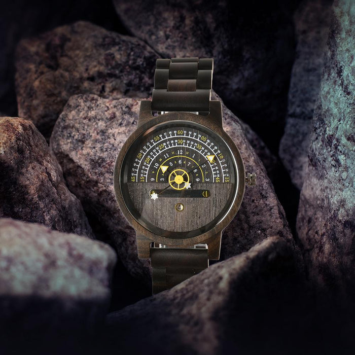 New Leisure Personality Trend Black Technology Concept Wooden Watch