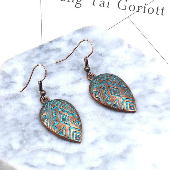 Women's Vintage Heart Shaped Alloy Pendant Hook Earrings