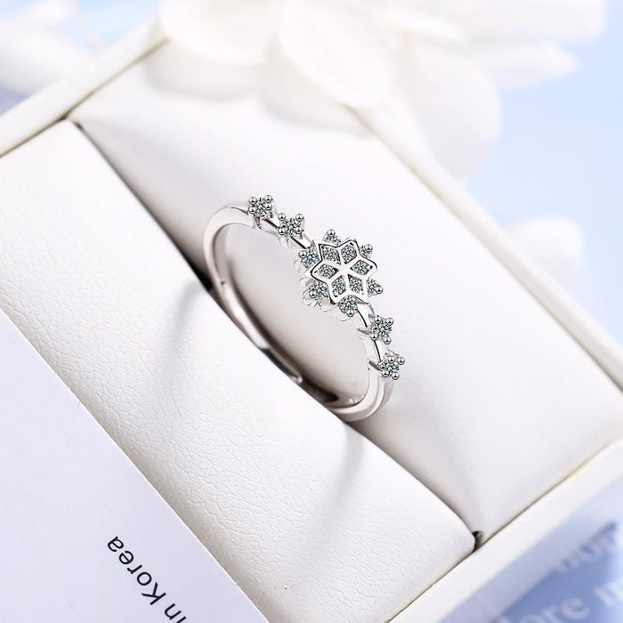 New Simple and Personalized Snowflake Open Ring