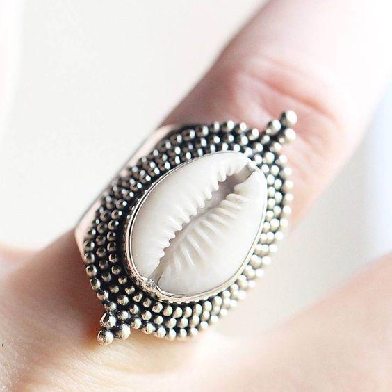 Women's Fashion Bohemian Shell Ring