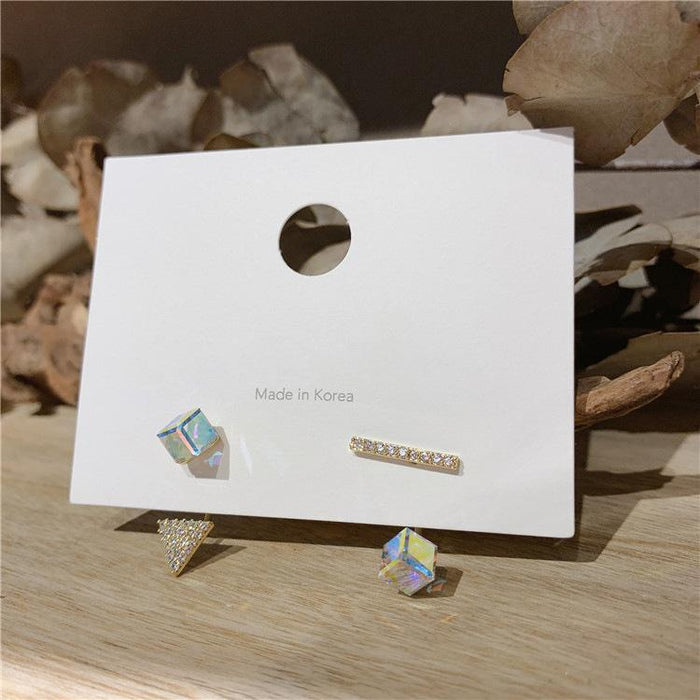 New Simple Fashion Love Small Women's Earrings