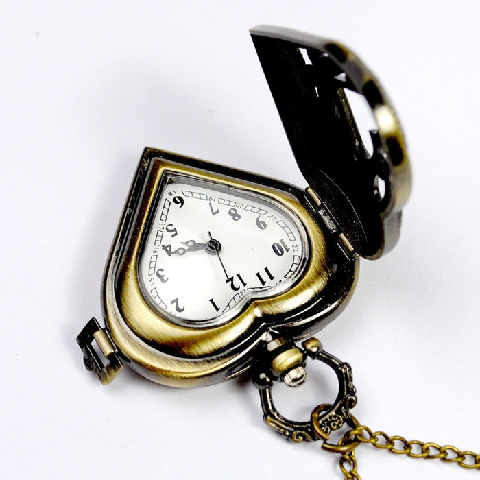 Vintage Classical Carved Hollow Out Heart-shaped Quartz Pocket Watch Ll3726