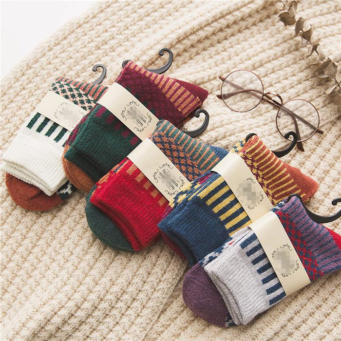 5 Pairs Winter Thick Warm Wool Women Cross Flower Socks