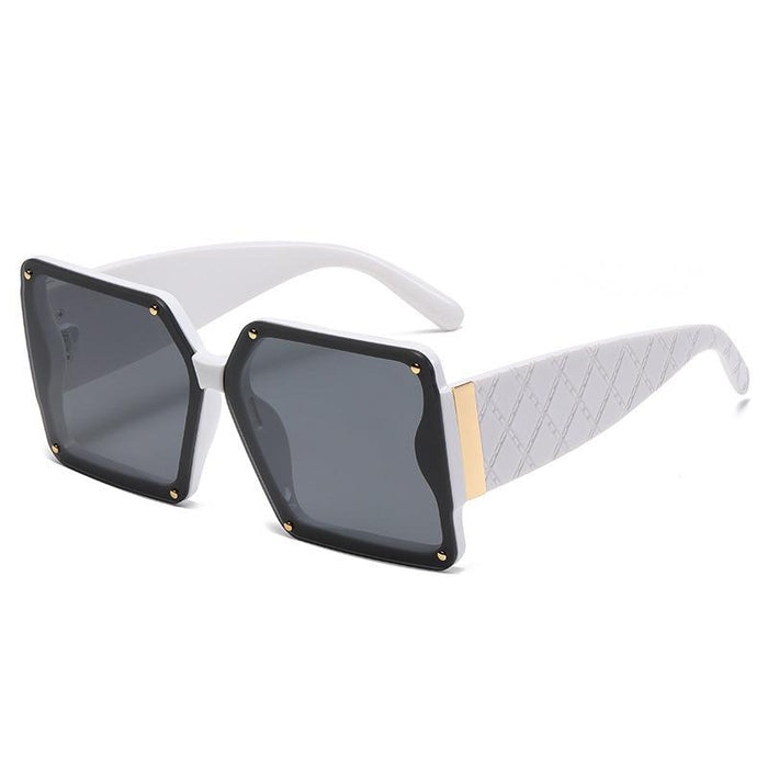 Box conjoined Sunglasses rivets