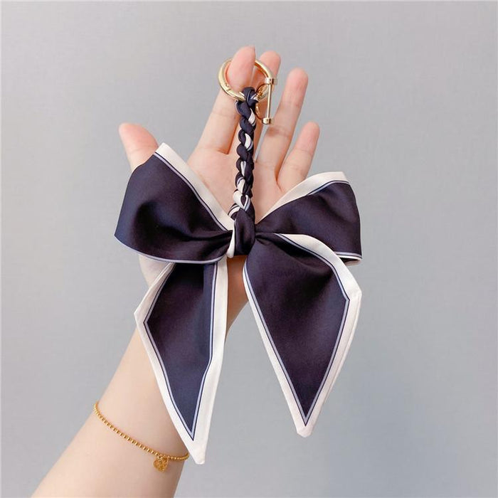 Female Keychains bag pendant horseshoe buckle car bow accessories