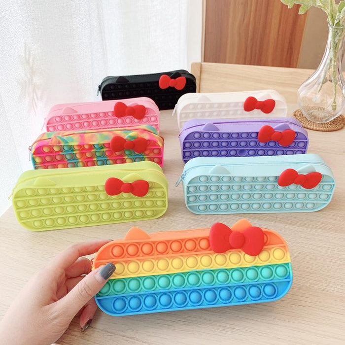 Unzip stationery storage silicone toys