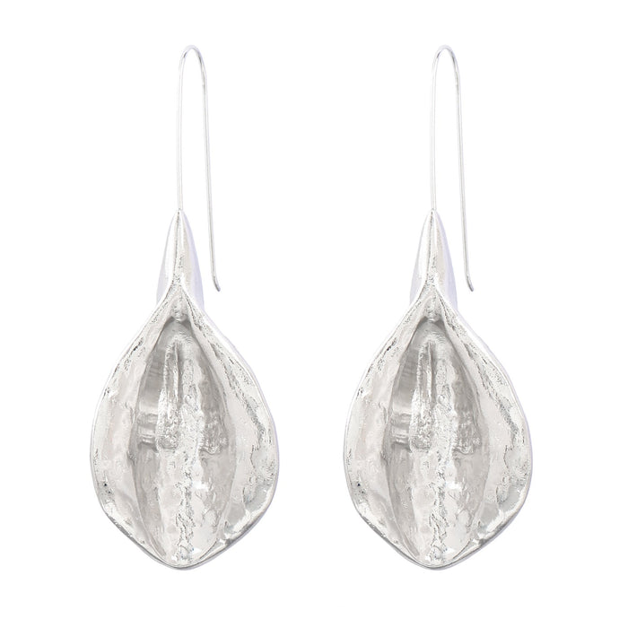 Simple Women's Fashion Leaf Earrings