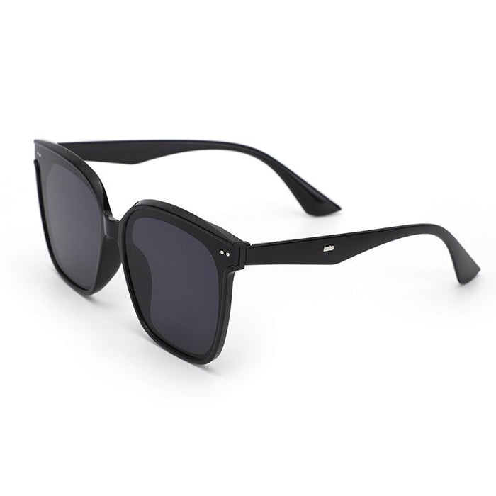 Men's and women's sunscreen Sunglasses