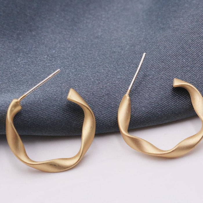 New Vintage C Shape Matte Women's Earrings