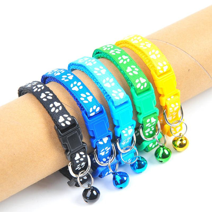 Adjustable pet collar for small dogs and cats