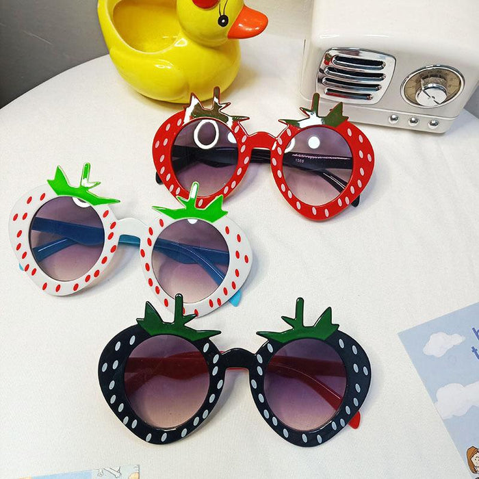 Fashion Cartoon Strawberry Children's Decorative Sunglasses