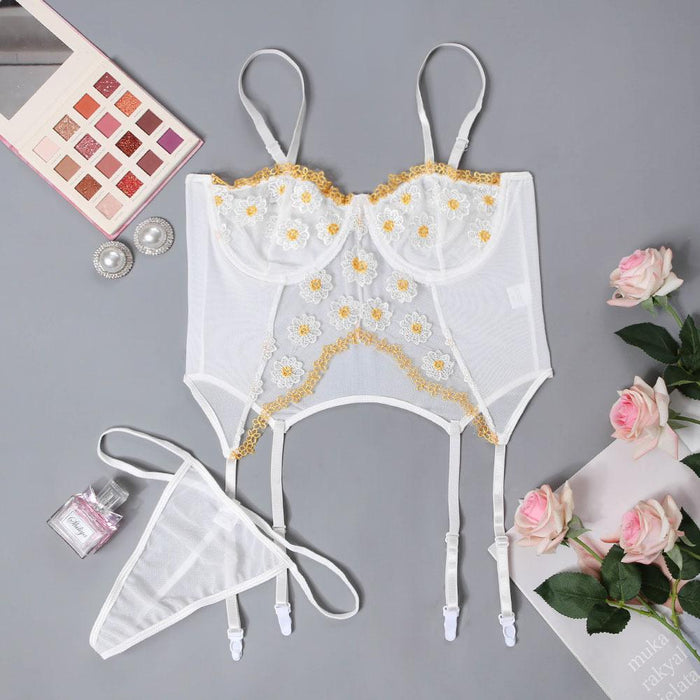 Women Lace Embroidered Underwear Fashion Sexy Lingerie Set