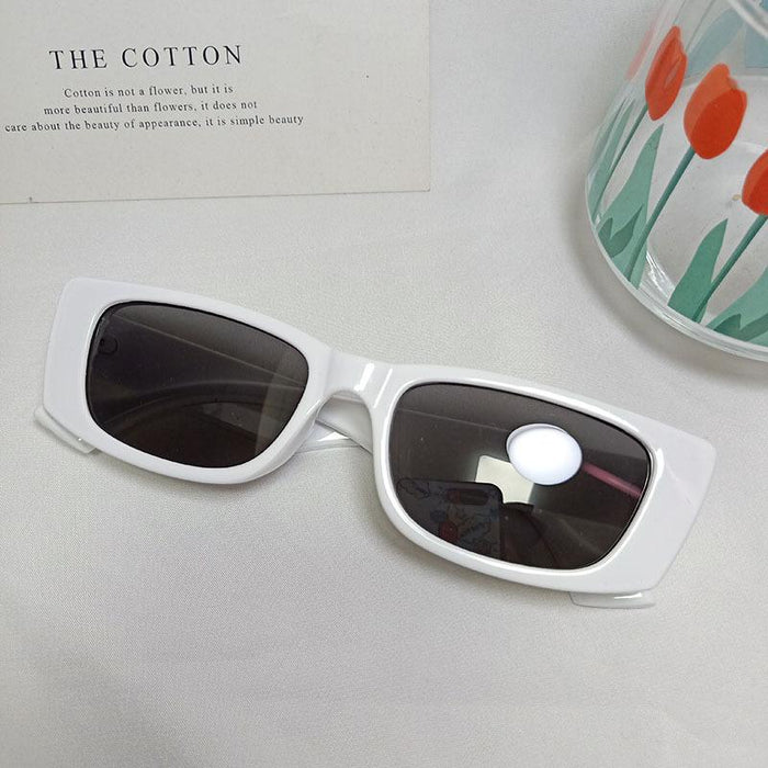 Retro Hinged Small Frame Square Sunglasses