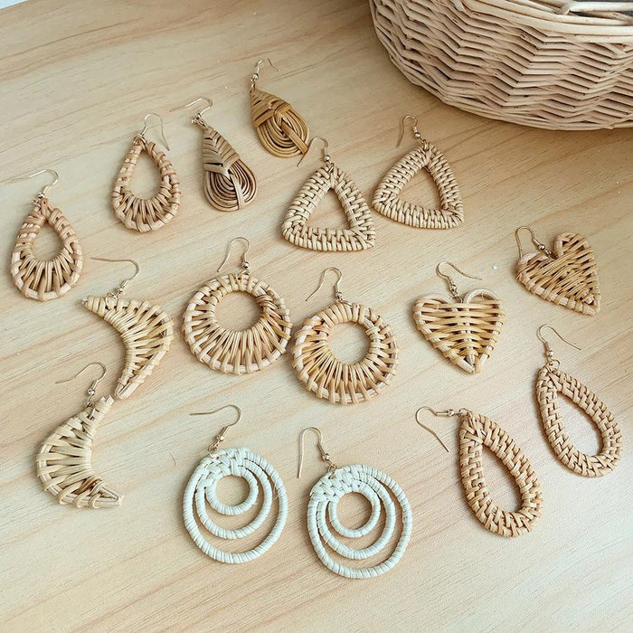 Popular Handmade Natural Grass Woven Earrings