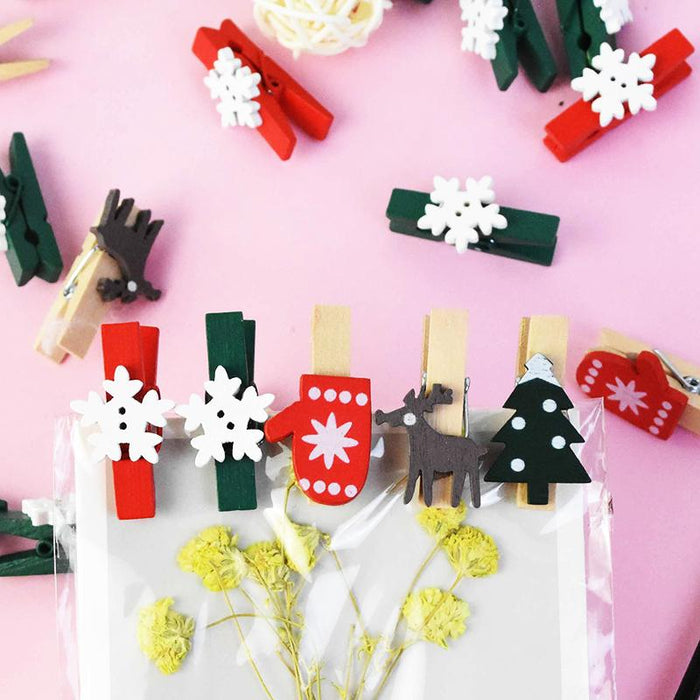 20Pcs/Lot Christmas Tree Elk Goves Wood Clips