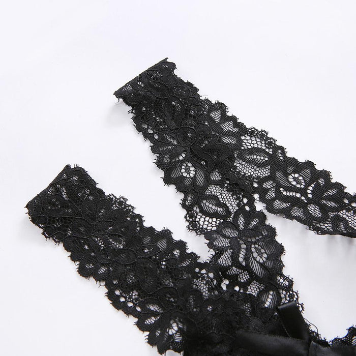 Women's Sexy Lingerie Lace Garter Underwear Three-piece Set