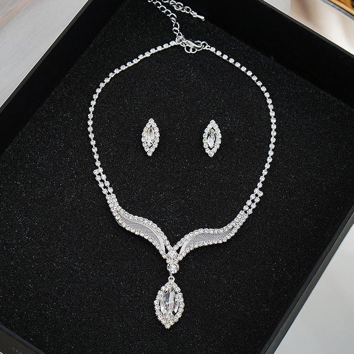 New Jewelry Necklace Set Necklace Earrings Bracelet Three Piece Set