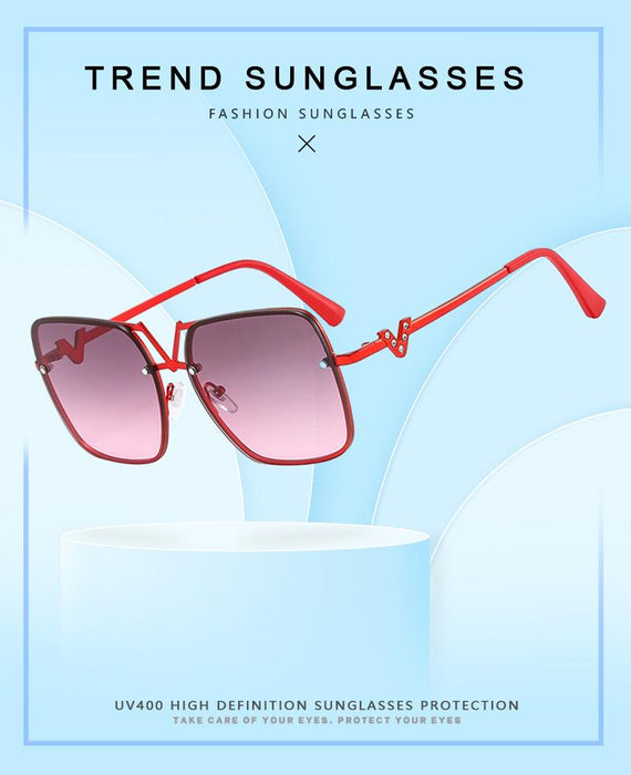 Square metal sunglasses V-shaped diamond inlay