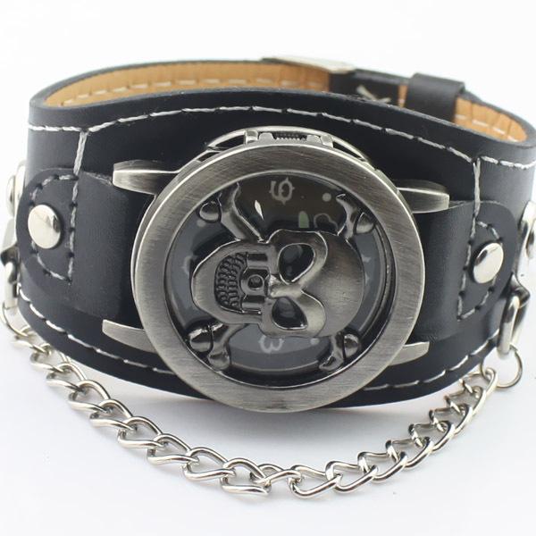 Men's Skull Watch Clamshell Creative Wristwatch Men Bracelet Watches