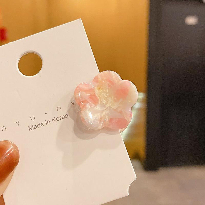 Flower clip bangs hair catch