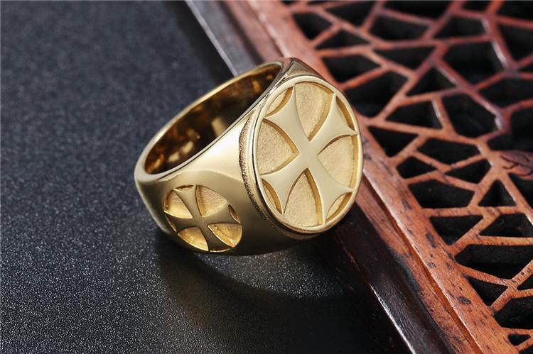 Retro Personality Cross Medal Men's Titanium Steel Ring