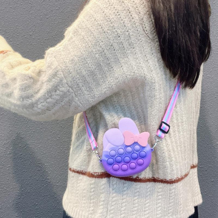 Bow powder diagonal bag toy