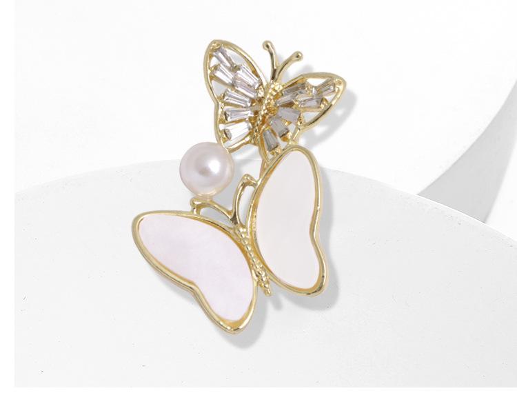 The New Exquisite Pin Is Fashionable, Atmospheric and Elegant Women's Brooch