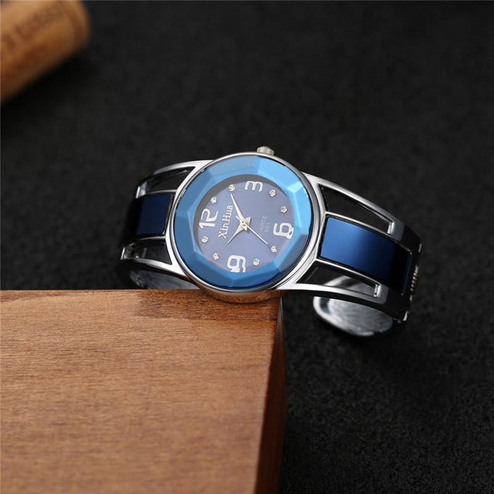 Women Watch Stainless Steel Quartz Wristwatch