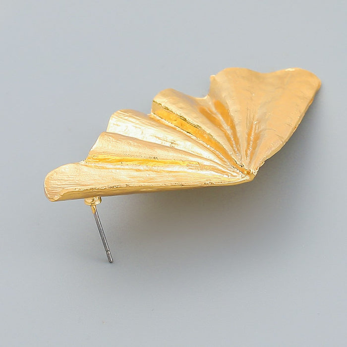 Exaggerated Maple Leaf Simple Design Vintage Earrings