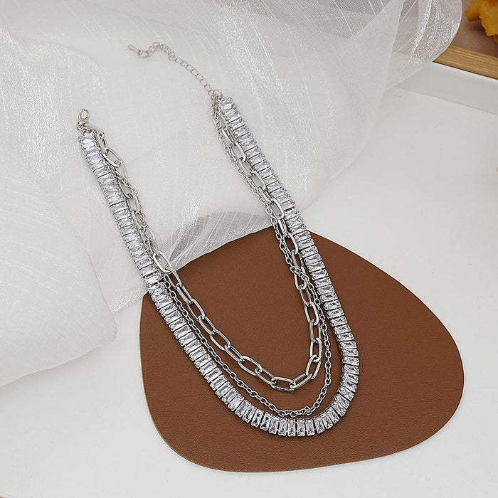 New Personality Fashion Zircon Necklace Clavicle Chain Ladies Necklace
