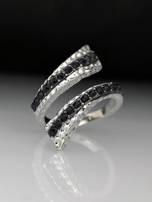 Women's Jewelry Fashion Cool Black and White Ring