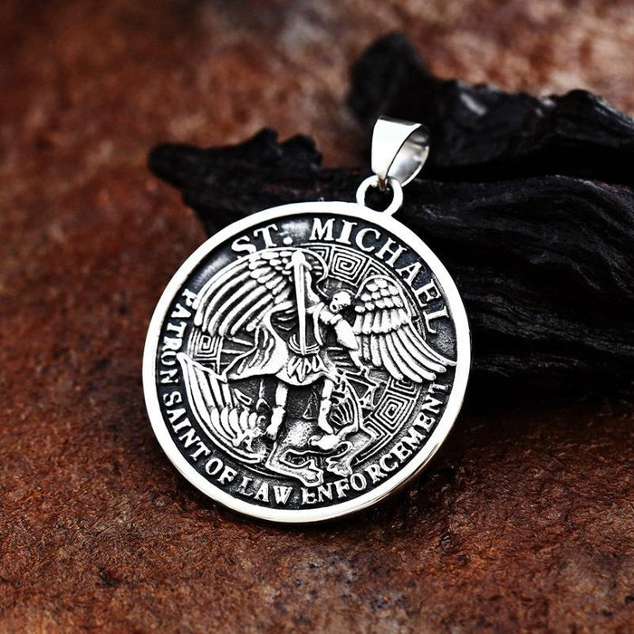 Stainless Steel Greek Mythological Angel Round Tag（Only Pendant, No Necklaces）