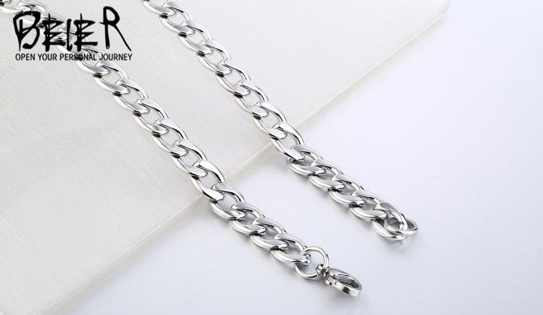 Titanium steel men's necklace woven water wave chain personalized fashion men's and women's Necklace