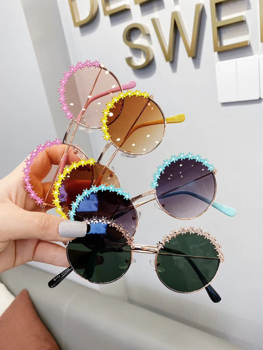 Metallic texture of children's flower Sunglasses