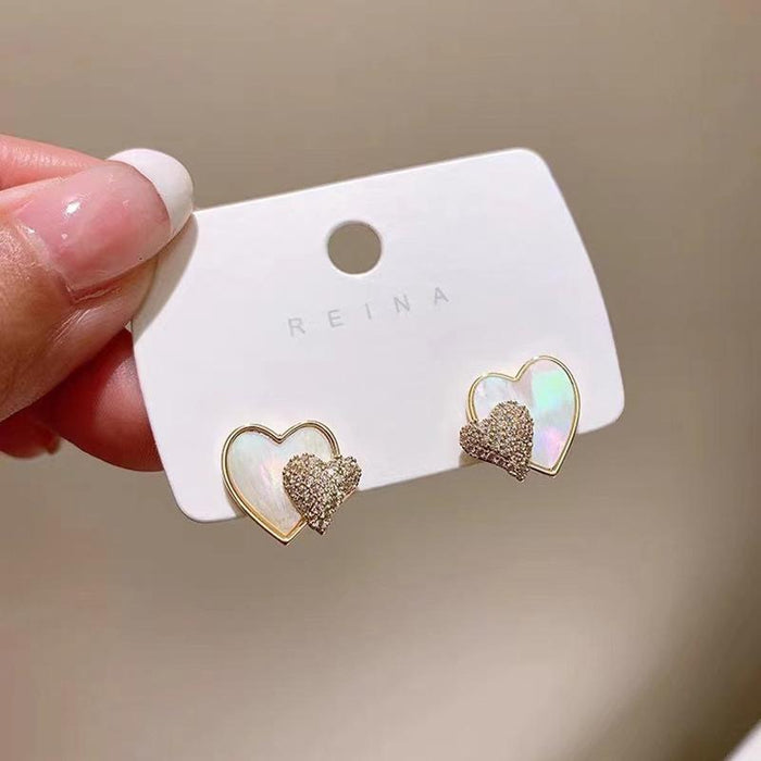 New Simple Fashion Love Small Women's Earrings