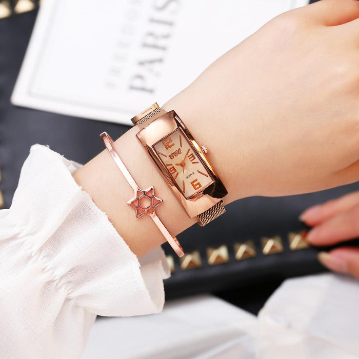 Women Watches Magnetic buckle Quartz Wristwatch