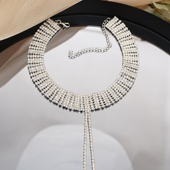 Fashionable and Versatile Women's Jewelry Neck Chain Necklace Accessories