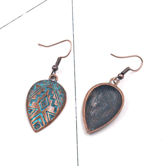 Women's Vintage Heart Shaped Alloy Pendant Hook Earrings
