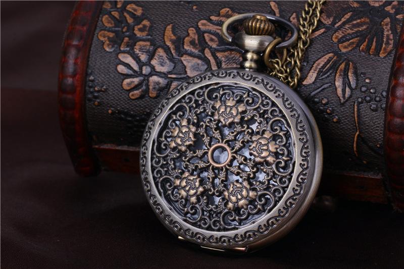 Five Roses Carved Vintage Hollow Pocket Watch Ll3701