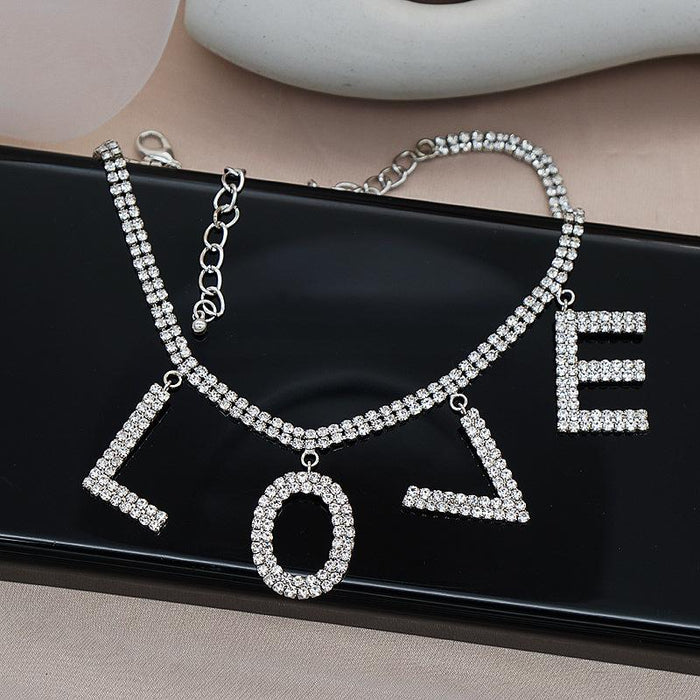 New Exquisite Necklace Personality Wild Love Clavicle Chain