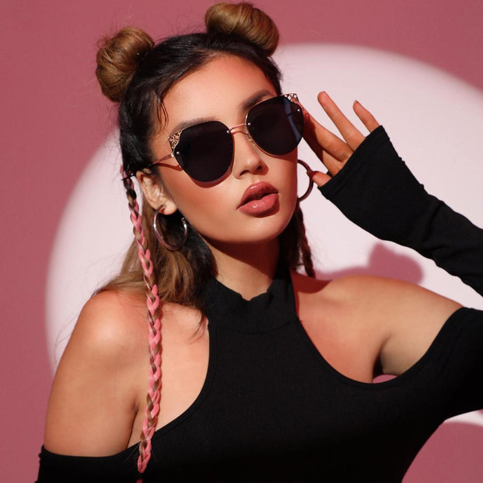 Metal hollow Sunglasses