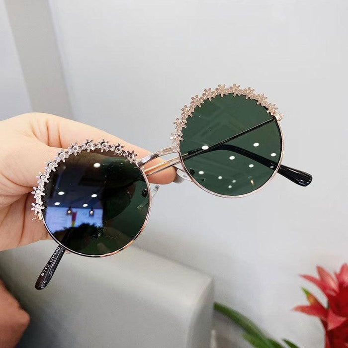 Metallic texture of children's flower Sunglasses