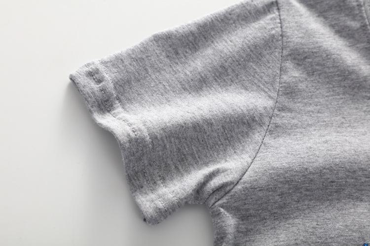 Short sleeve children's T-shirt round