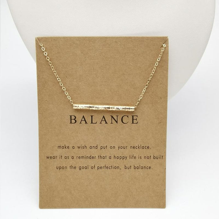 Balance Beam Clavicle Chain Card Short Necklace