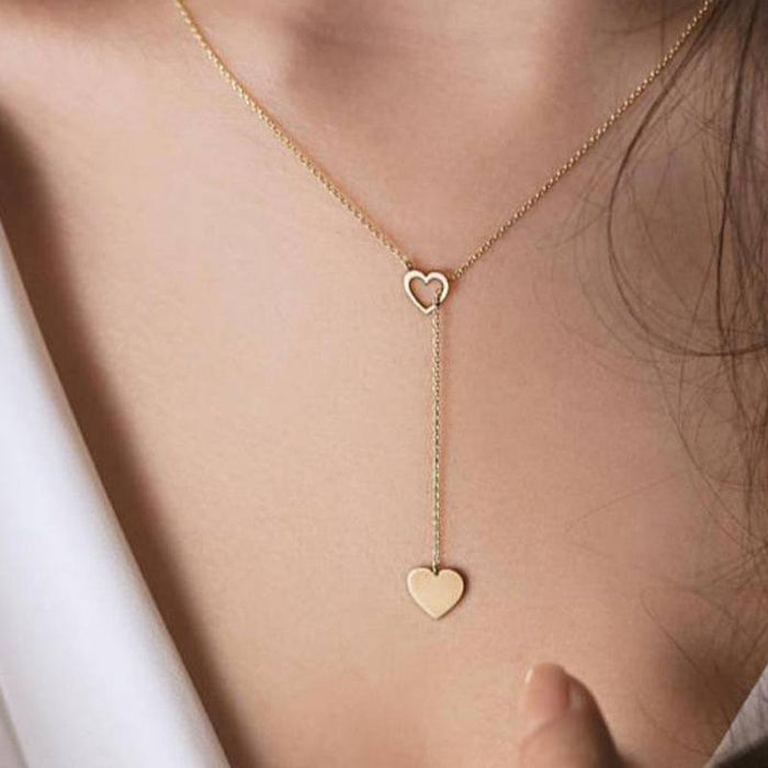 Peach Heart Hollow Love Necklace
