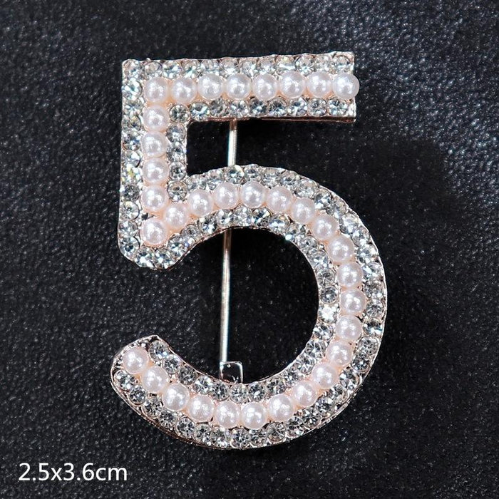 Multi Styles of Exquisite Brooch Vintage Women's Suit Accessories