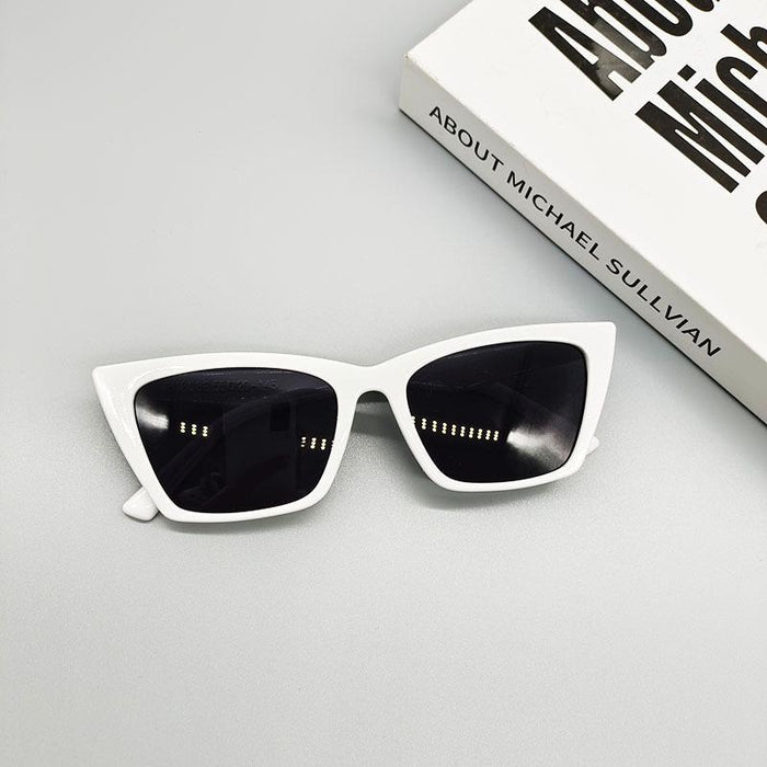 Fashionable Retro Personalized Sunglasses