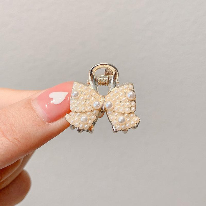 Pearl hair clip bang clip